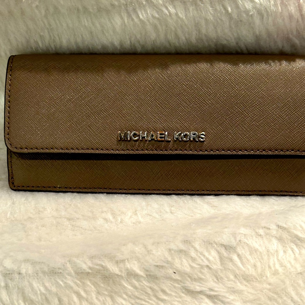 NWOT Michael Kors Slim Jet Set Wallet - Picture 5 of 10